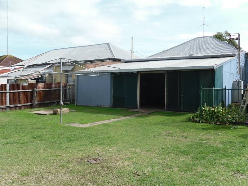 82 Melbourne Street, Abermain NSW 2326