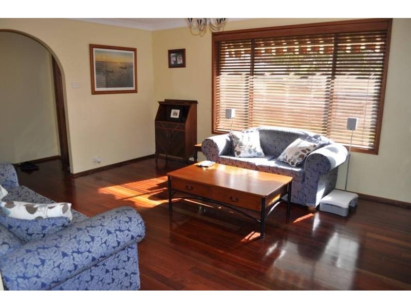 4 Acacia Street, Kurri Kurri NSW 2327