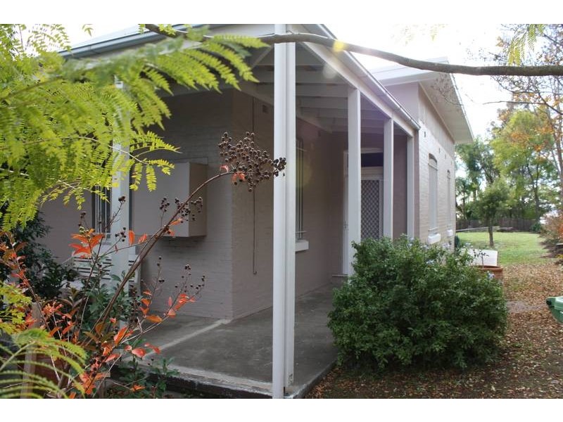 6 Millfield Street, Cessnock NSW 2325