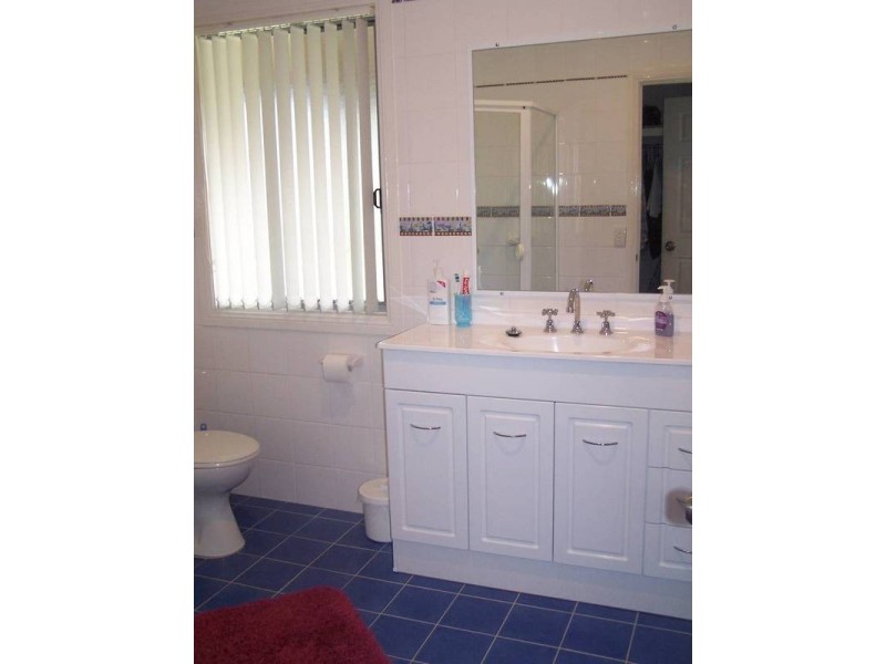 120 Church Street, Weston NSW 2326