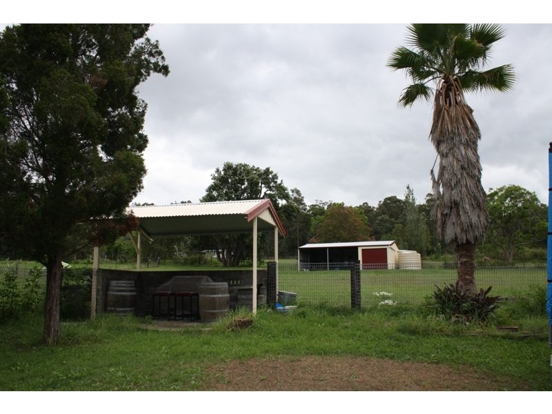 8 Tunnel Road, Cessnock NSW 2325