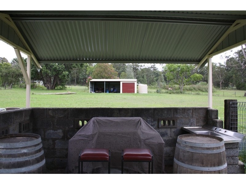 8 Tunnel Road, Cessnock NSW 2325