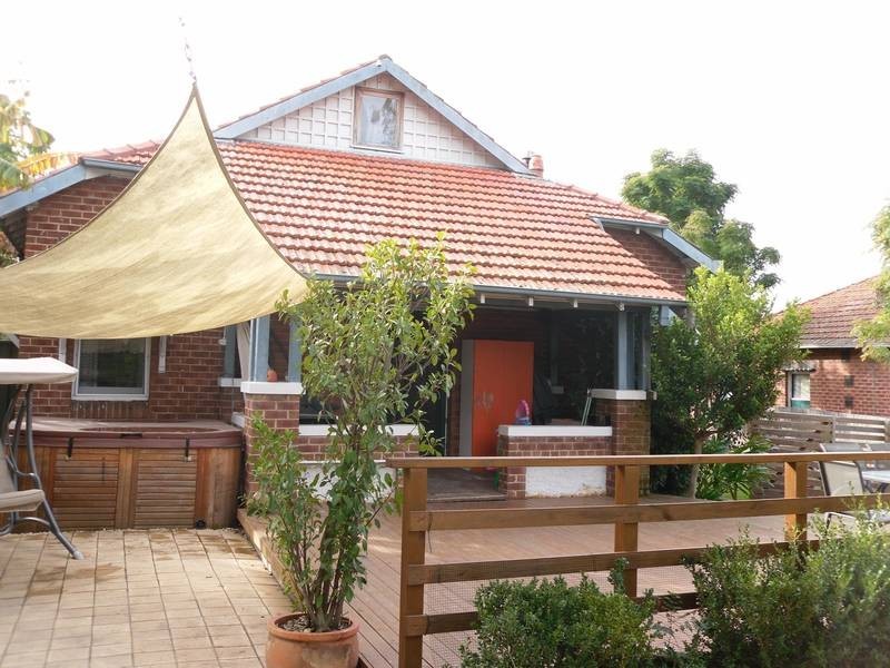 42 Tamworth Street, Abermain NSW 2326