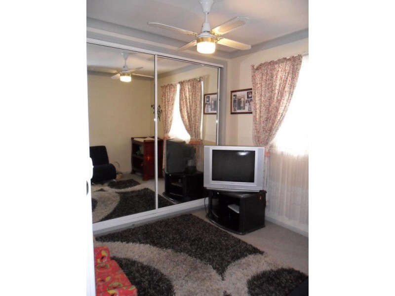 33 Sixth Street, Weston NSW 2326