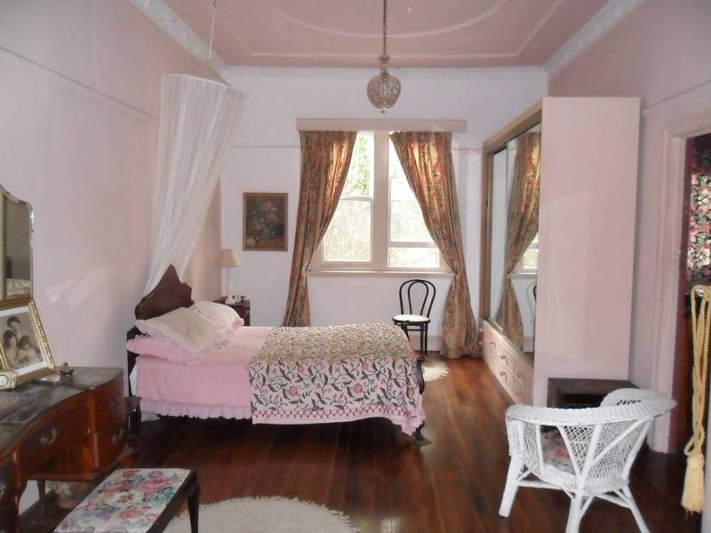 4 Grafton Street, Abermain NSW 2326