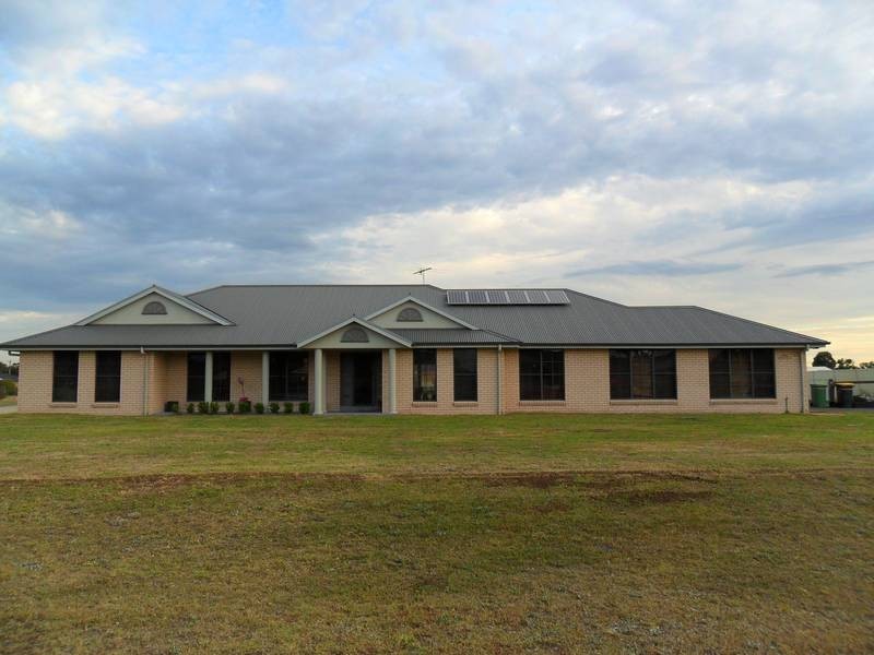 72 Forbes Crescent, Cliftleigh NSW 2321