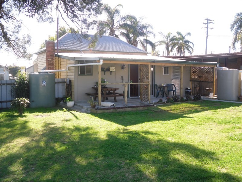 307 Maitland Road, Cessnock NSW 2325