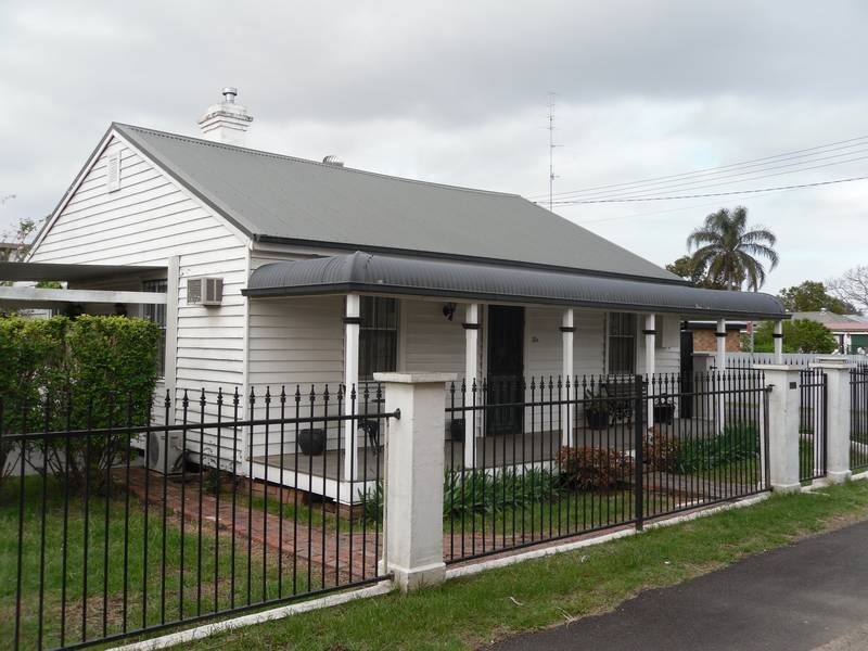 37a Station Street, Weston NSW 2326