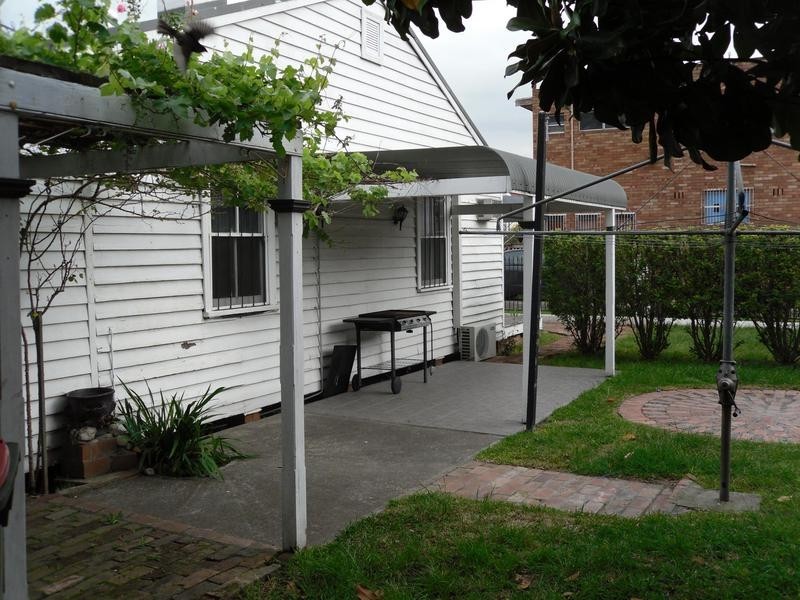 37a Station Street, Weston NSW 2326