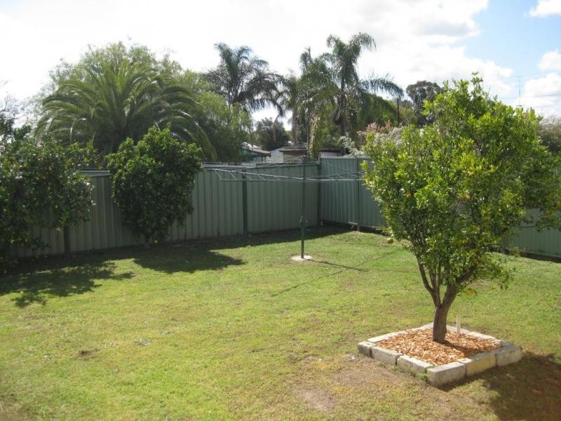 6 Wangi Avenue, Cessnock NSW 2325