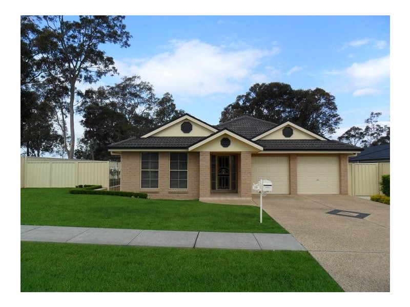 28 Ashton Drive, Heddon Greta NSW 2321