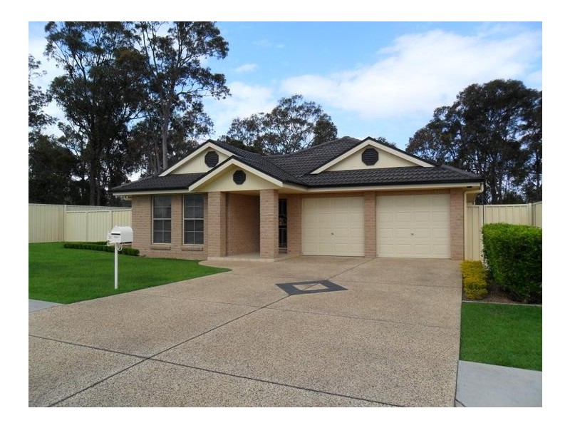 28 Ashton Drive, Heddon Greta NSW 2321