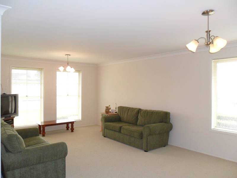 28 Ashton Drive, Heddon Greta NSW 2321