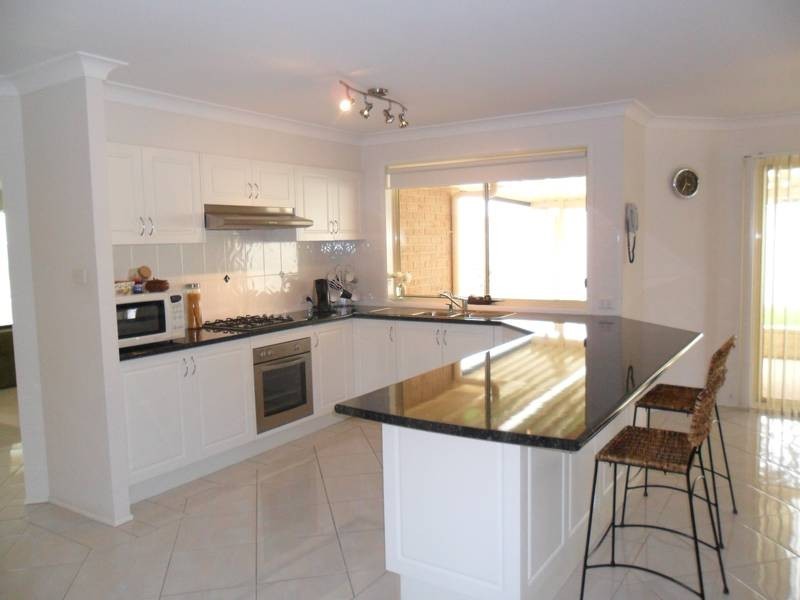 28 Ashton Drive, Heddon Greta NSW 2321