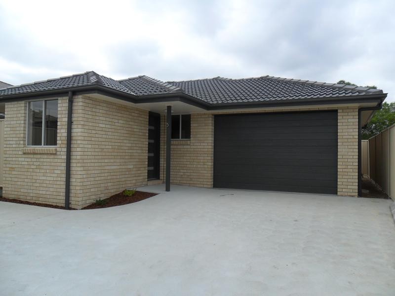 1/138 Deakin Street, Kurri Kurri NSW 2327