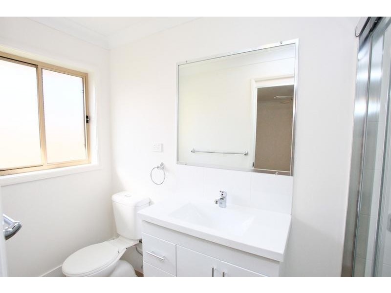 2/40 Margaret Street, Cessnock NSW 2325