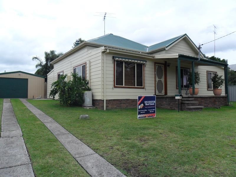 6 Elizabeth Street, Abermain NSW 2326