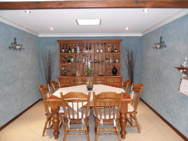 6 Elizabeth Street, Abermain NSW 2326