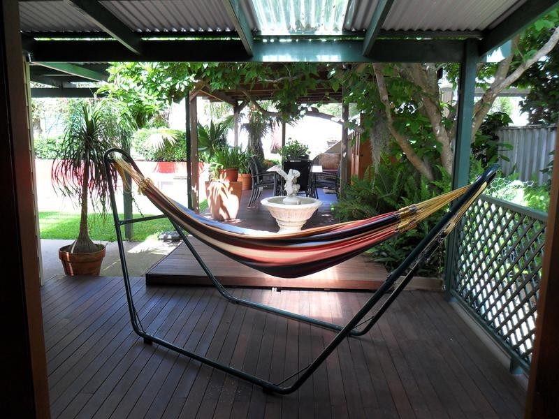 6 Elizabeth Street, Abermain NSW 2326