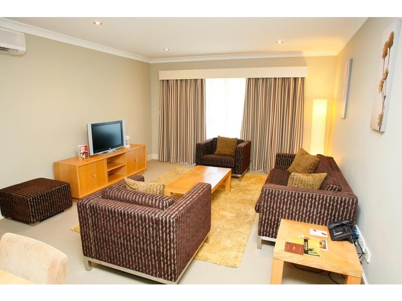 5/430 Wine Country Drive, Lovedale NSW 2325