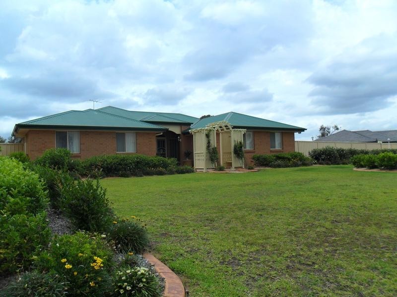 43 Radford Street, Cliftleigh NSW 2321