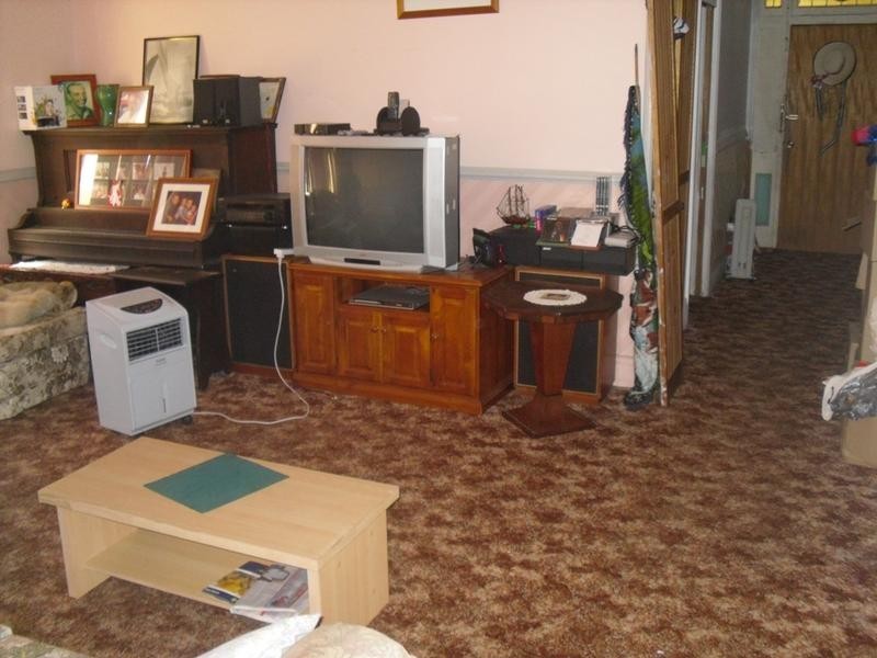 8 Ellalong Road, Pelton NSW 2325