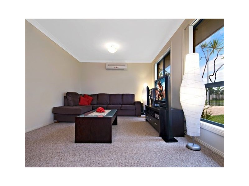 18 Young Street, Heddon Greta NSW 2321