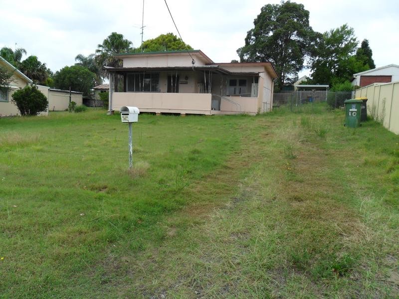 10 Seventh Street, Weston NSW 2326