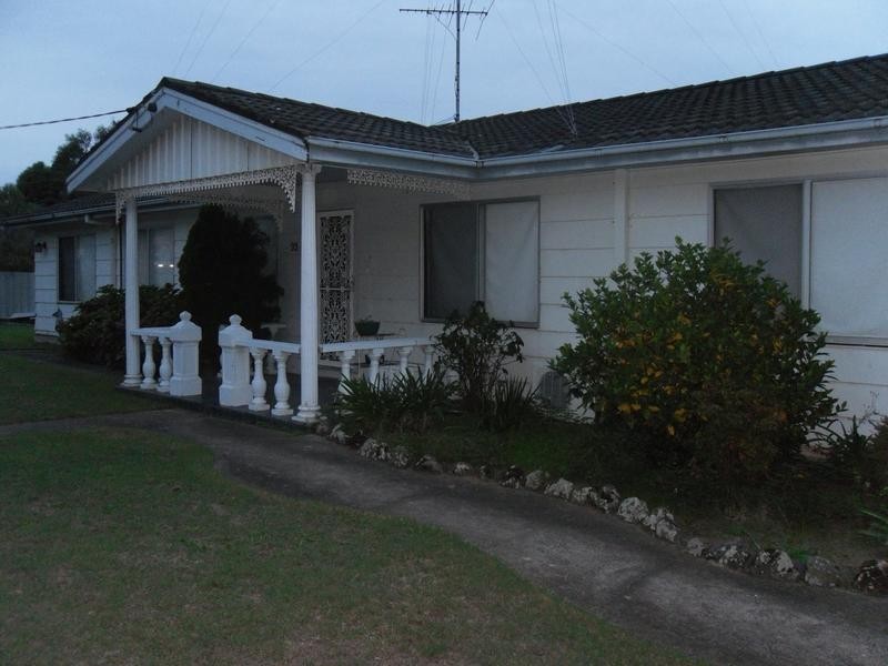 93 Main Road, Heddon Greta NSW 2321