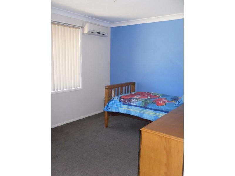 30 Lonsdale Place, Abermain NSW 2326