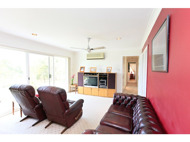 100 Main Road, Cliftleigh NSW 2321