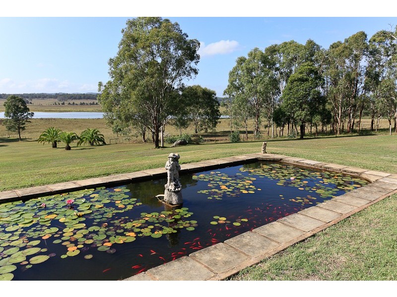 100 Main Road, Cliftleigh NSW 2321