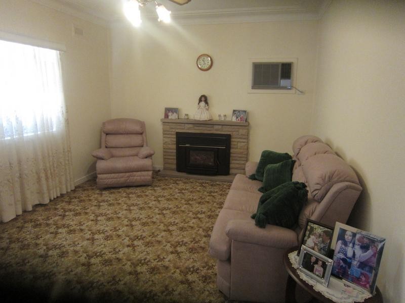 76 Edward Street, Kurri Kurri NSW 2327