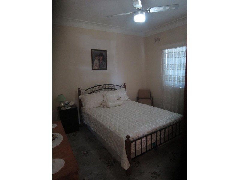 76 Edward Street, Kurri Kurri NSW 2327