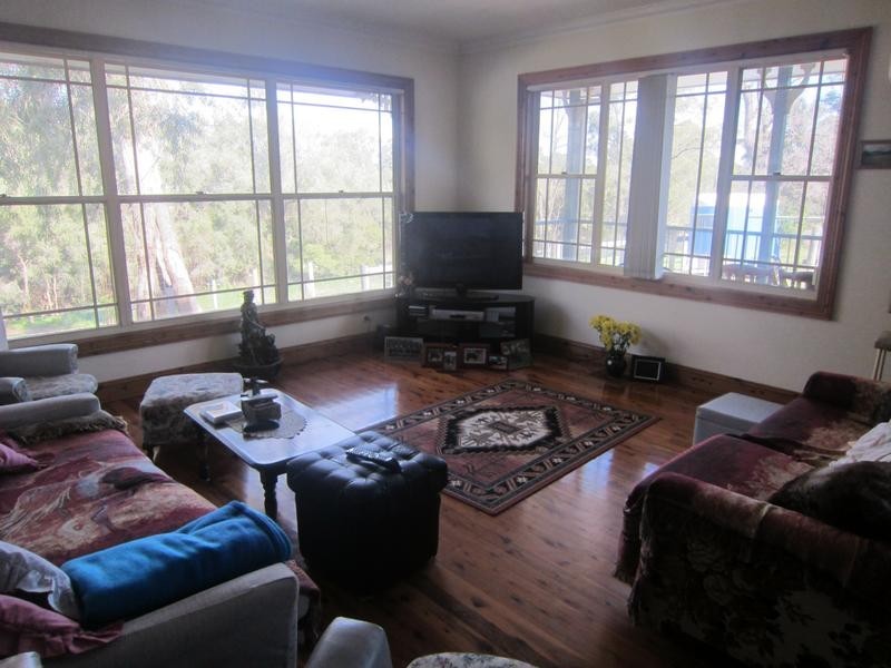 92 Government Road, Weston NSW 2326