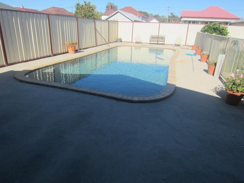 86 Cessnock Road, Weston NSW 2326