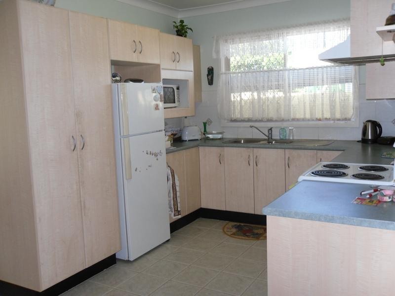 11 Florence Street, Kurri Kurri NSW 2327