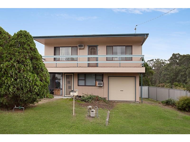 35 Fifth Street, Weston NSW 2326