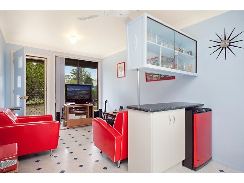 35 Fifth Street, Weston NSW 2326