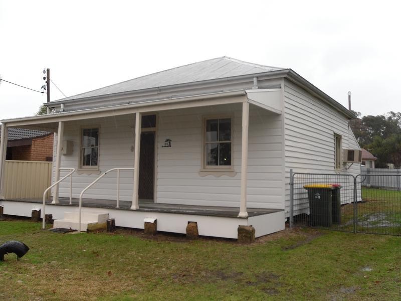 89 Melbourne Street, Abermain NSW 2326