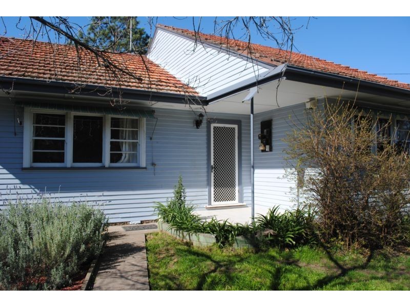 254 Vincent Street, Cessnock NSW 2325