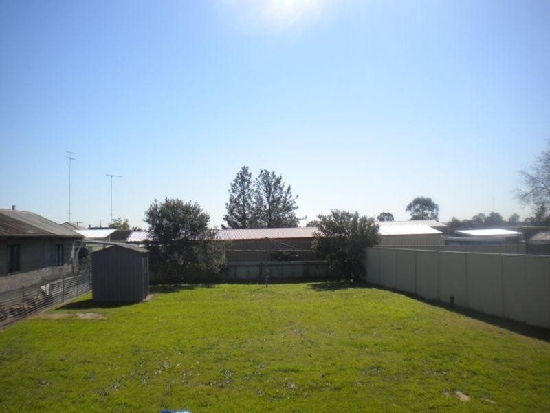 12 Sergeant Street, Cessnock NSW 2325