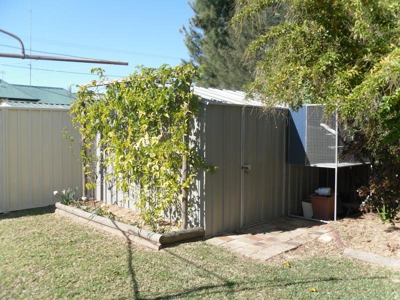 4 Swanson Street, Weston NSW 2326