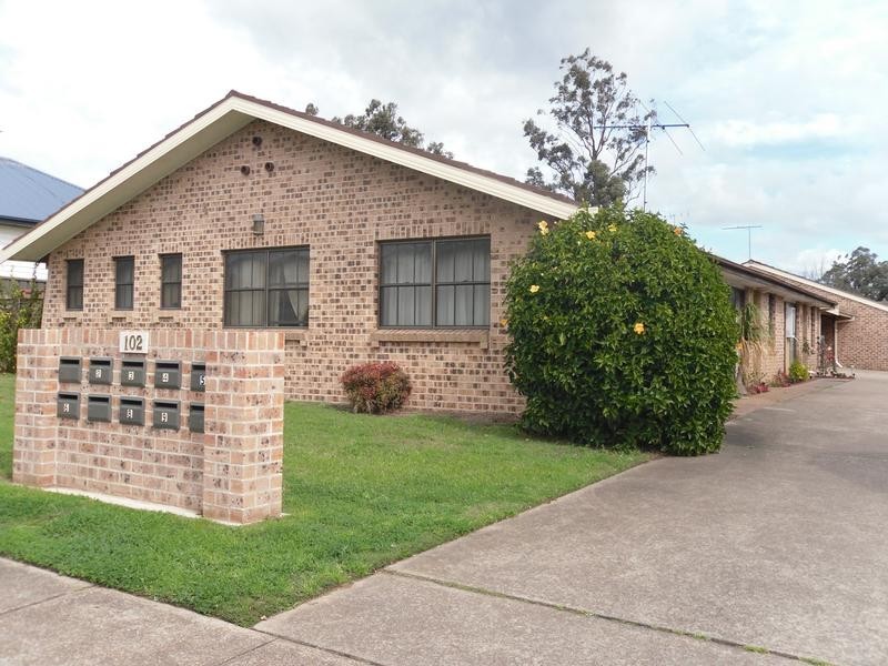 4/102 Mitchell Ave, Kurri Kurri NSW 2327