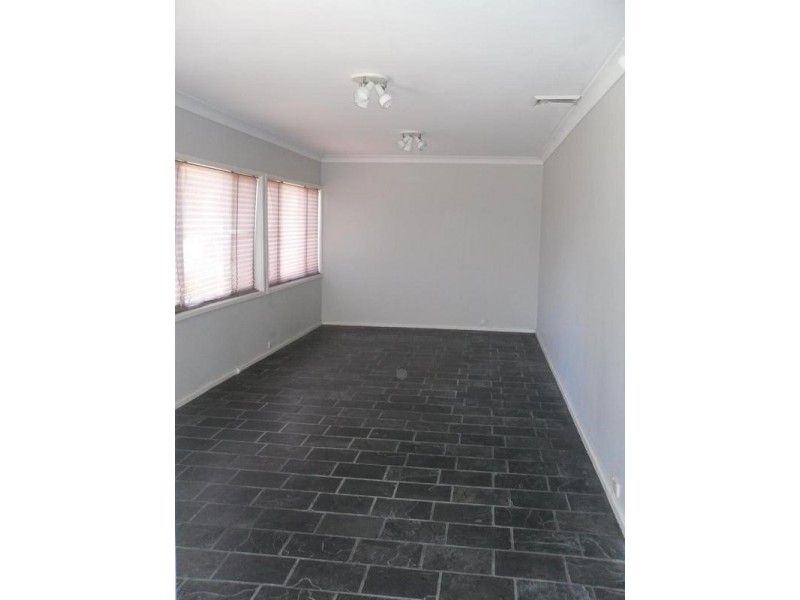 32 Deakin Street, Kurri Kurri NSW 2327