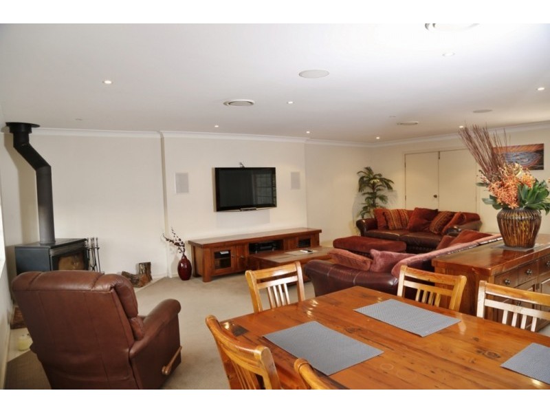 24 Regent Street, Cessnock NSW 2325