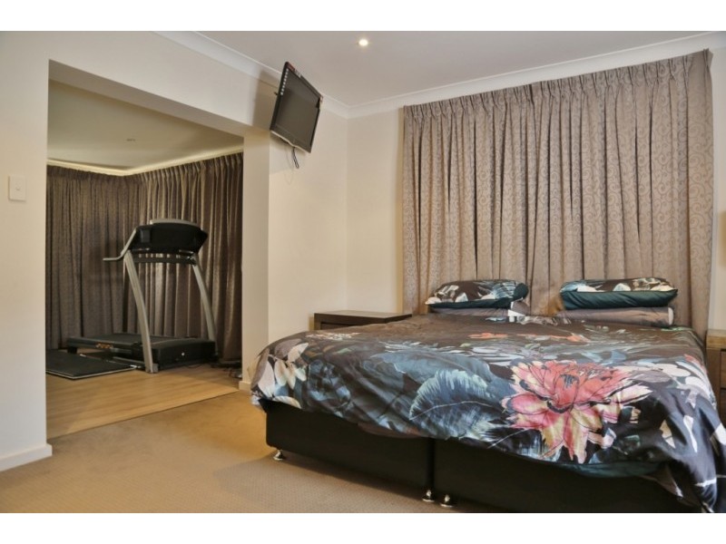 24 Regent Street, Cessnock NSW 2325