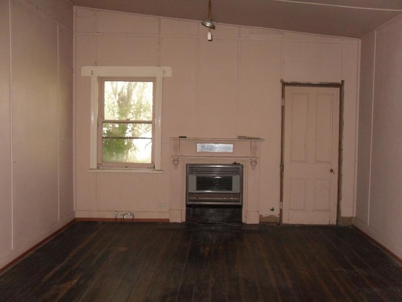 57 Deakin Street, Kurri Kurri NSW 2327