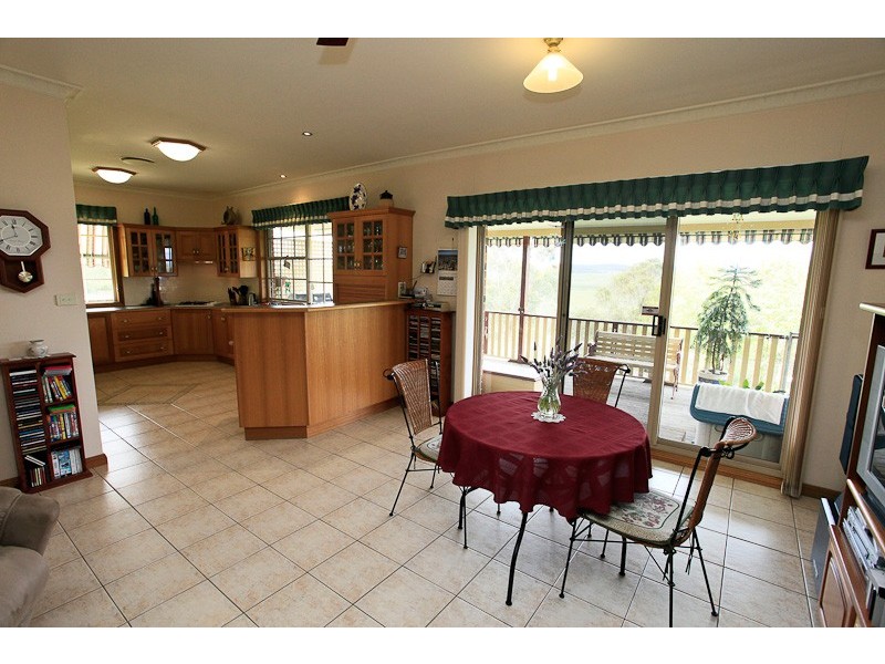 90 Main Road, Cliftleigh NSW 2321
