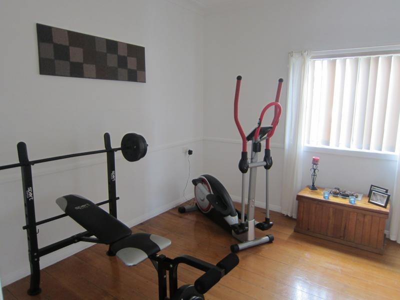 24 Third Street, Weston NSW 2326